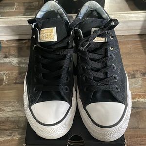 Womens black converse